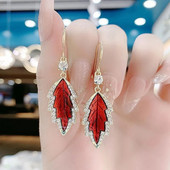 Juvelierizstrādājumi sievietēm Sarkanu lapu gari nolaižami auskari sievietēm Kaķa acs auskari Līgavas saderināšanās kāzu auskari Valentīna dienas dāvana