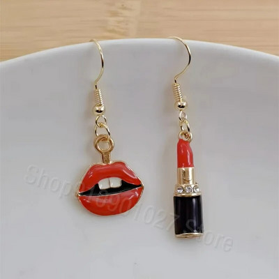 Modes Sexy sieviešu lūpu krāsa Auskari Sieviešu sarkana lūpu krāsa Asimetriski jauki rotaslietas līgavas māsa dāvana Ziemassvētku auskari