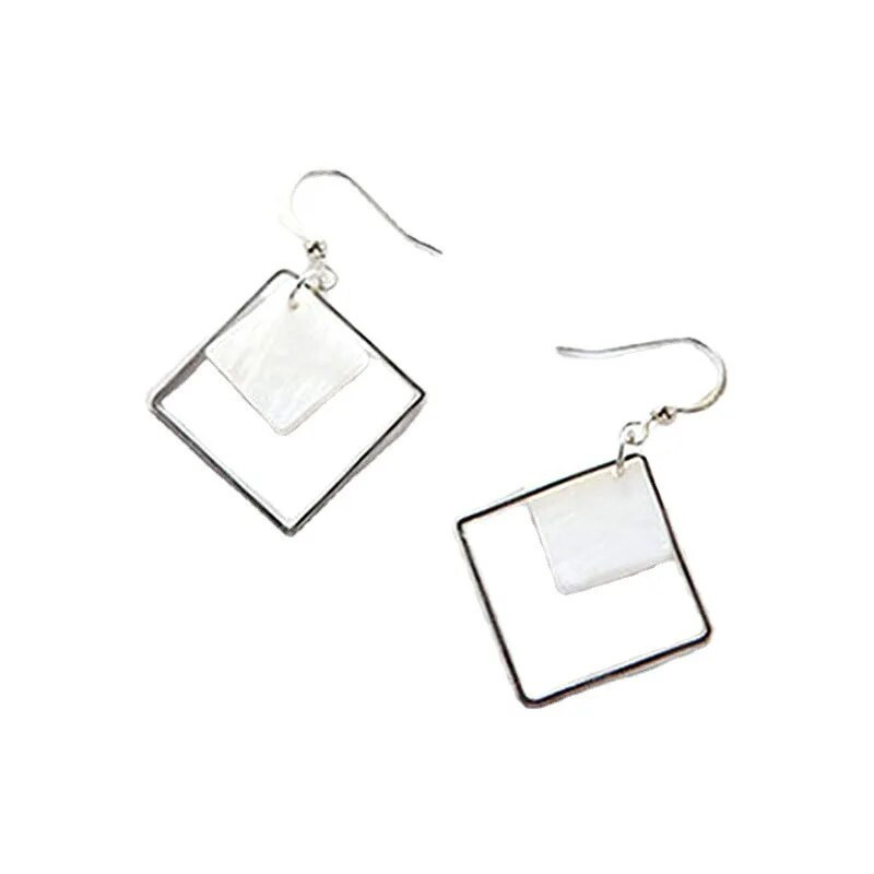 Tuščiaviduriai rombo pakabukai kabantys auskarai moterims Sidabrinės spalvos kabliukai auskarai Bohemiški moteriški nuleidžiami auskarai balti kvadratiniai auskarai