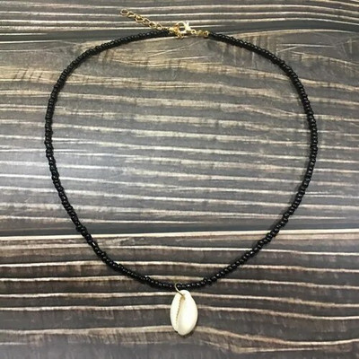 Vienkāršu sēklu krelles gliemežvāku kaklarota sievietēm, stīgu pērlītēm, īsiem apvalkiem, kaklarota, kaklarota, rotaslieta, 16 collas, kaklarota, dāvana