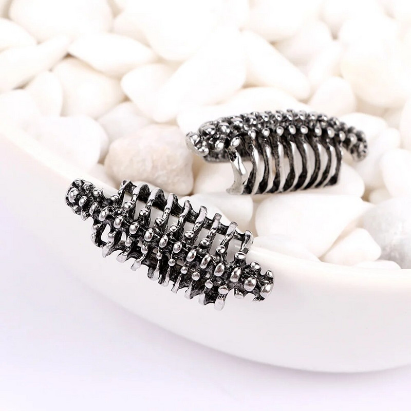 2 gab. Gothic Clip On Auskari