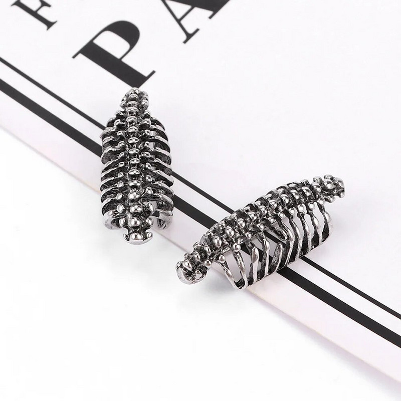 2 gab. Gothic Clip On Auskari