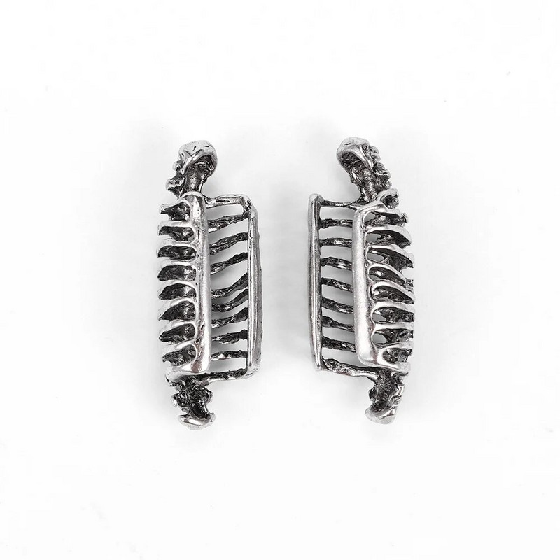 2 gab. Gothic Clip On Auskari