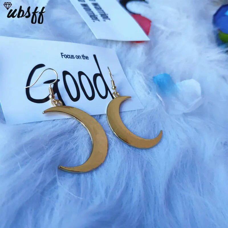 Pusmēness auskari Noslēpumainas gotiskas rotaslietas mēness ragana ķeltu pagāns viken mēness Dievs mēness fāze ragana dieviete modes sieviete dāvana