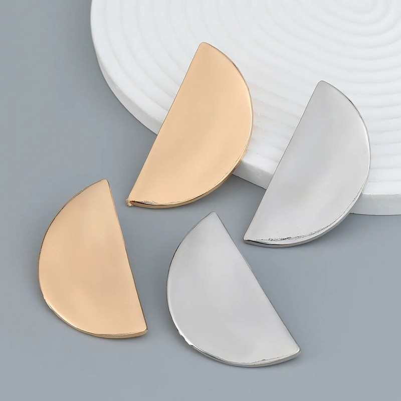 Unikalaus dizaino Za metaliniai pusmėnulio auskarai moterims Retro punk geometriniai maxi plokščiapadžiai auskarai moteriški didmeninė prekyba juvelyriniais dirbiniais