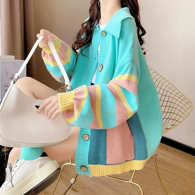 Silmkoeline kampsun naiste sügis-talvine uus mood vaba aja vaba aja veetmiseks sobiva värviga naiste nööbiga taskukampsun