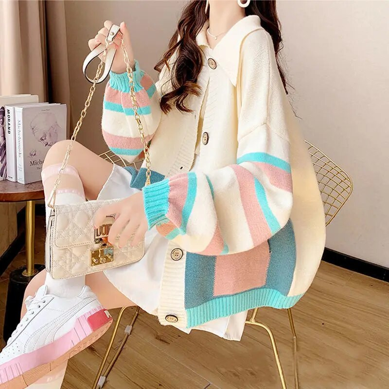 Silmkoeline kampsun naiste sügis-talvine uus mood vaba aja vaba aja veetmiseks sobiva värviga naiste nööbiga taskukampsun