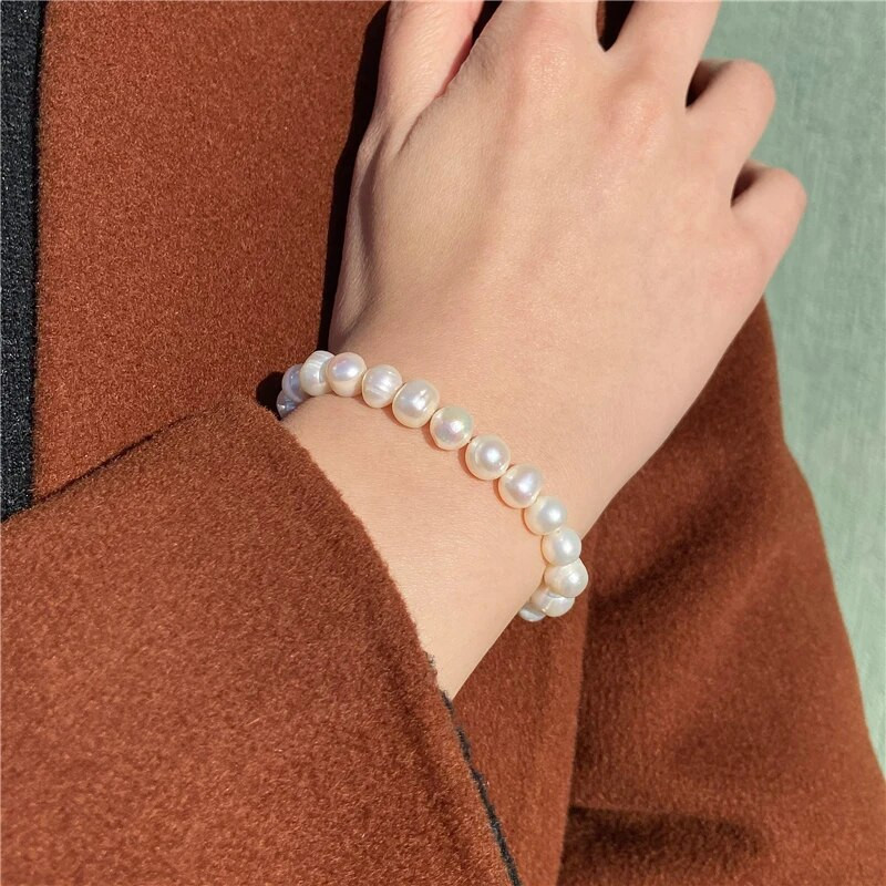 Vienkāršas apaļas, baltas pērles ar pērlītēm rokassprādze vīriešiem sievietēm rotaslietas 6–9 mm dabīgas īstas pērles, elastīgas rokassprādzes, saldūdens pērles, dāvanas