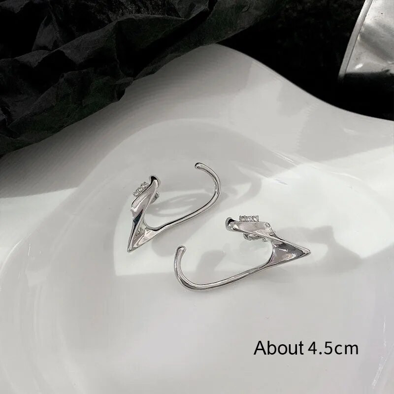 Jauni Gothic Elf Ear Cuffs Pīrsings Auskari Sievietēm Sudraba Krāsa Punk Earcuff Pušķis Auskari Goth Juvelierizstrādājumi