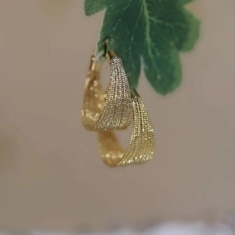 Auksinės spalvos perdėto metalo geometriniai dideli auskarai moterims Paprastos asmenybės mados auskarai Vestuviniai papuošalai Gimtadienio dovana