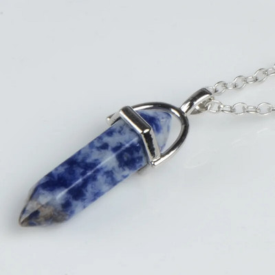 Hatszögletű oszlopos kristály medál természetes kő nyakláncok arany színű bőr lánc nyaklánc nőknek férfi divat ékszerek