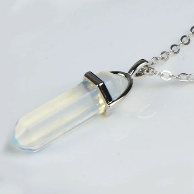 Hatszögletű oszlopos kristály medál természetes kő nyakláncok arany színű bőr lánc nyaklánc nőknek férfi divat ékszerek