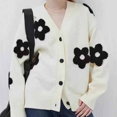 siuvinėjimas Megztinis su Daises nertas megztinis moteriškas megztinis pilnomis rankovėmis V formos kaklo rudens apatinis drabužis žalias megztinis gėlių raštas