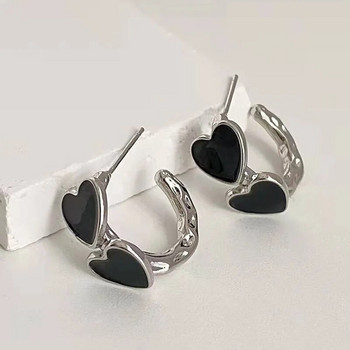 Винтидж готически черни емайлирани сърцевидни обеци на шипове за жени Модни сладки кухи метални С-образни обеци Парти бижута Естетични