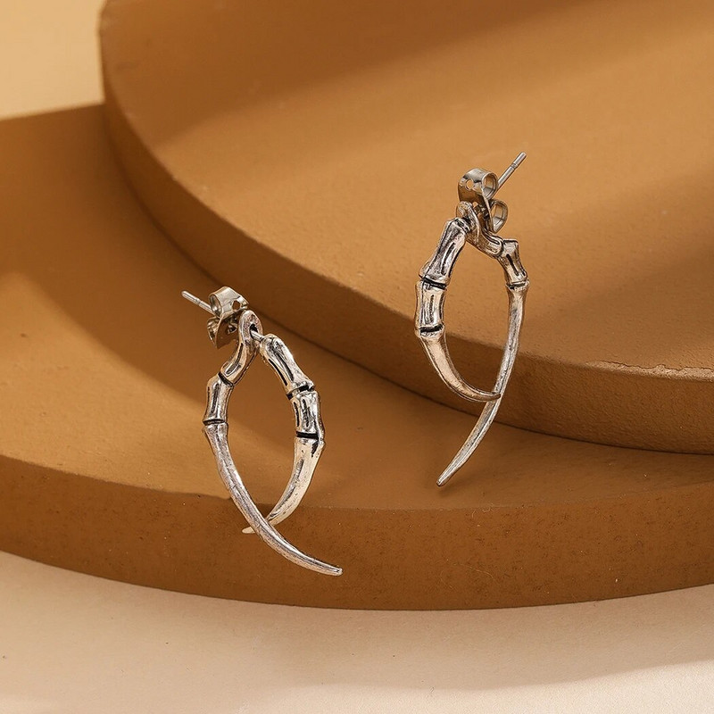 Kinitial Claw auskari, priekšējie aizmugurējie auskari, spīļu juvelierizstrādājumu auskari, gotiskās rotaslietas, ausu jaka, pūķa naga rotaslietas, priekšējā aizmugure