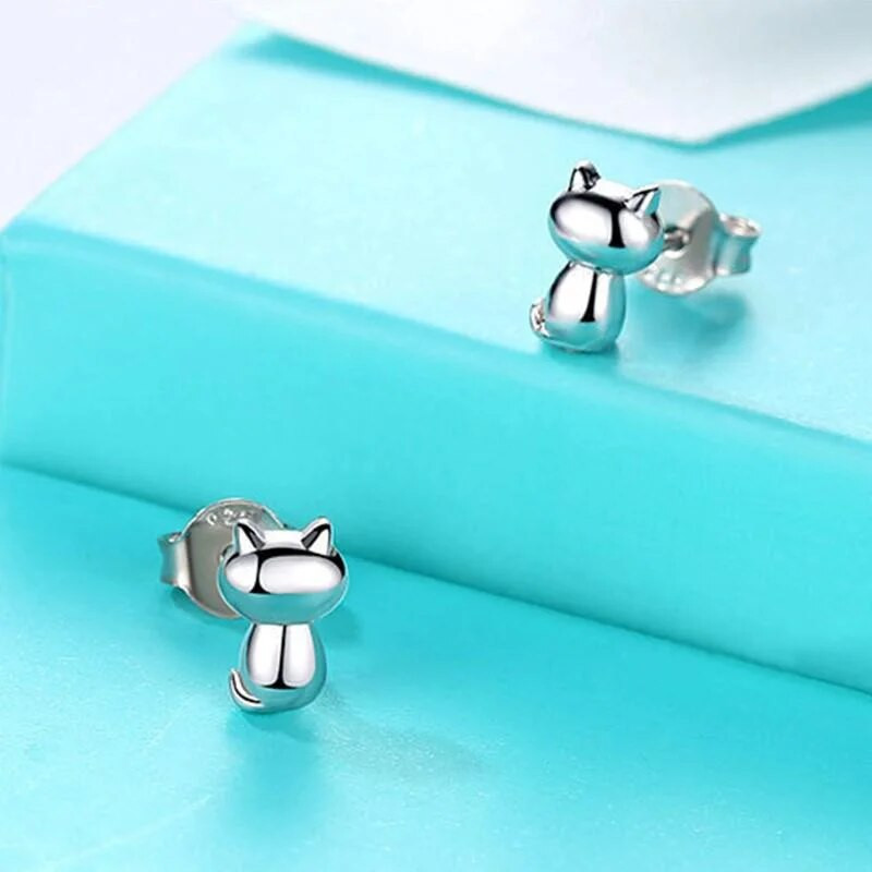 Eleganti modes aksesuāri sievietēm Tiny Kitty Cat Stud Stud Auskari Sieviešu dzimšanas dienas ballītei Jubilejas Dāvanu Rotaslietas Pendiente