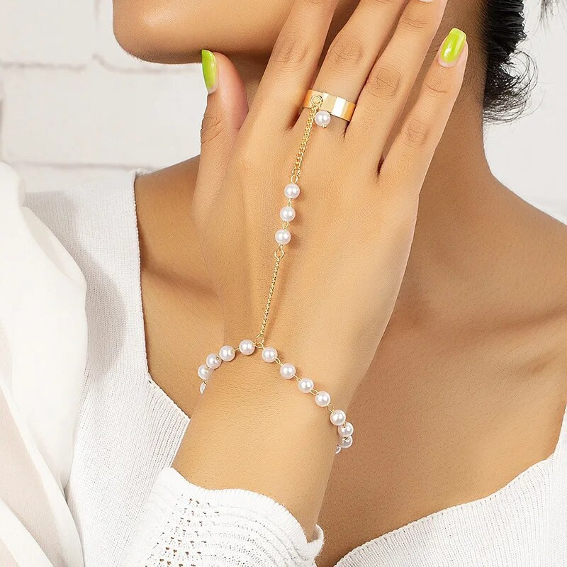 Βραχιόλι με μεταλλικό μαργαριτάρι με δαχτυλίδι για γυναίκες, βραχιόλια από στρας, γοτθική χρυσή αλυσίδα για γαμήλια πάρτι, καλοκαιρινά κοσμήματα
