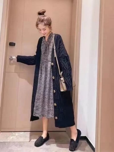 Jauni modes sieviešu džemperi, 2023. gada rudens, ziemas, vienrindas vienrindas, gara trikotāžas mētelis sievietēm Apģērbi Trikotāžas Topi