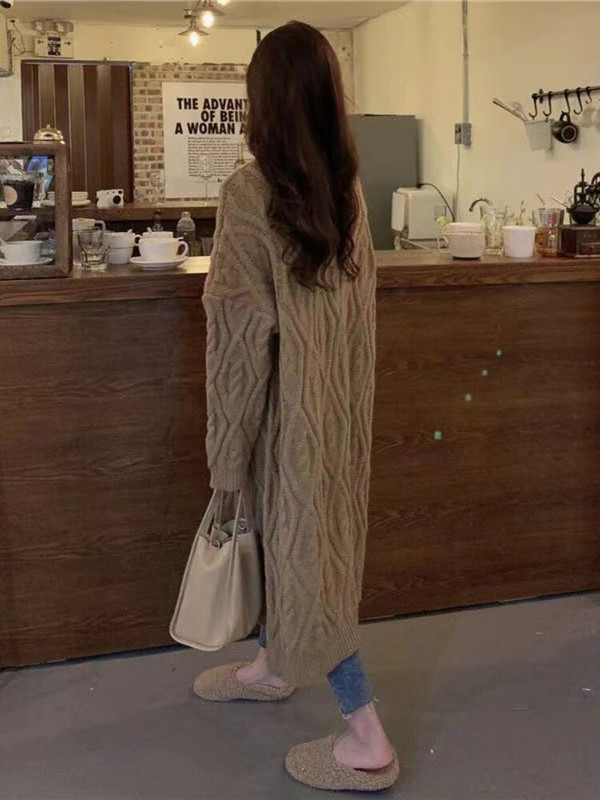 Jauni modes sieviešu džemperi, 2023. gada rudens, ziemas, vienrindas vienrindas, gara trikotāžas mētelis sievietēm Apģērbi Trikotāžas Topi