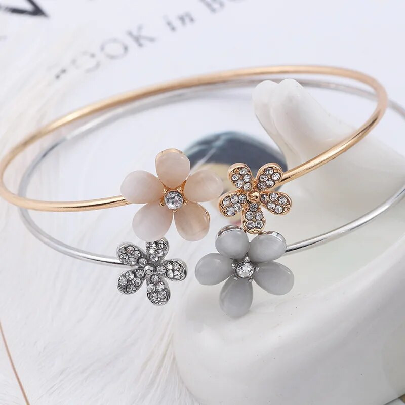 Klassikaline luksuslik trendikas naiste kristallist kaheleheline viieleheline India lilleline mansett käevõru, roostevabast terasest ehe kingitus