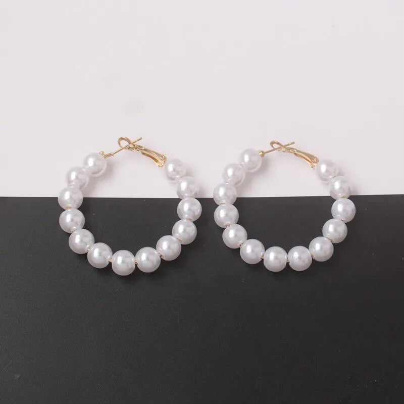 Imitaiton Pearl Hoop fülbevaló nőknek Elegáns koreai divat lányok fül kiegészítők fehér színű gyöngy fülbevaló esküvői ékszerek