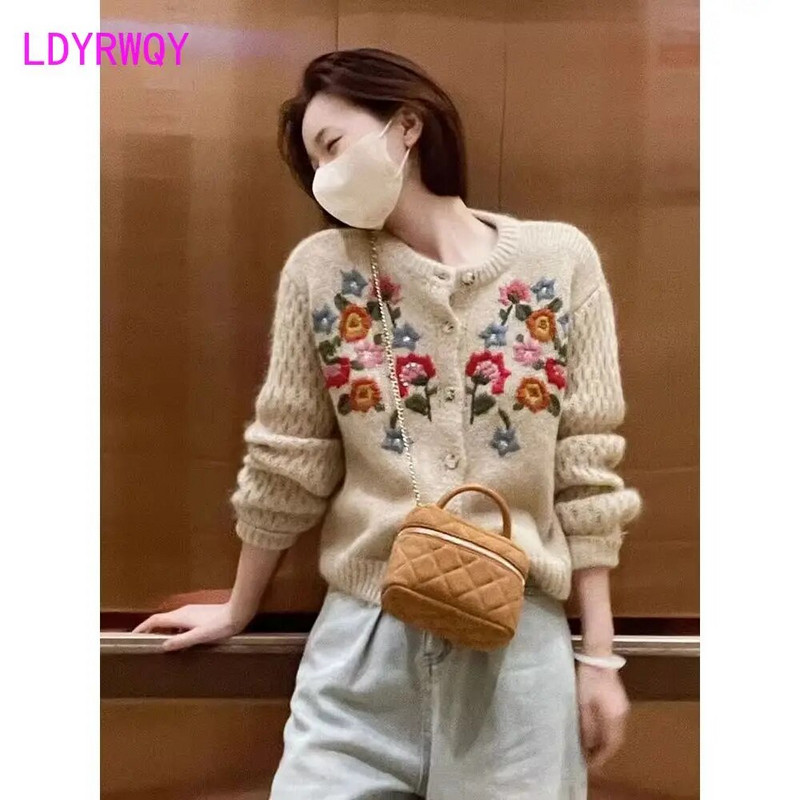 Heavy Industry Small Figure Ebroidery Small Flower Knitted Sweater Cardigan Παλτό Φθινοπωρινό και Χειμώνα Τοπ