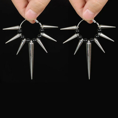 Pankroka ērkšķi kniedes stīpas auskari hip hop neparasti tapas apļveida auskari sievietēm forši meiteņu modes ballītes rotaslietas aksesuāri