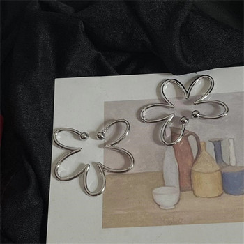 1PC Fashion Cool Metal No Pierced Flower Ear Clip Ear Cuff Γεωμετρικά δημιουργικά σκουλαρίκια Ασημί χρώμα Δώρα για κορίτσια κοσμήματα