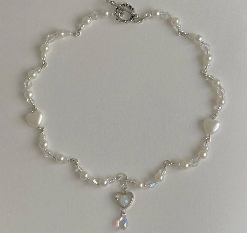 Kézzel készített Y2k szív gyöngyös, virág formájú kacér, elegáns stílusú gyöngy nyaklánc