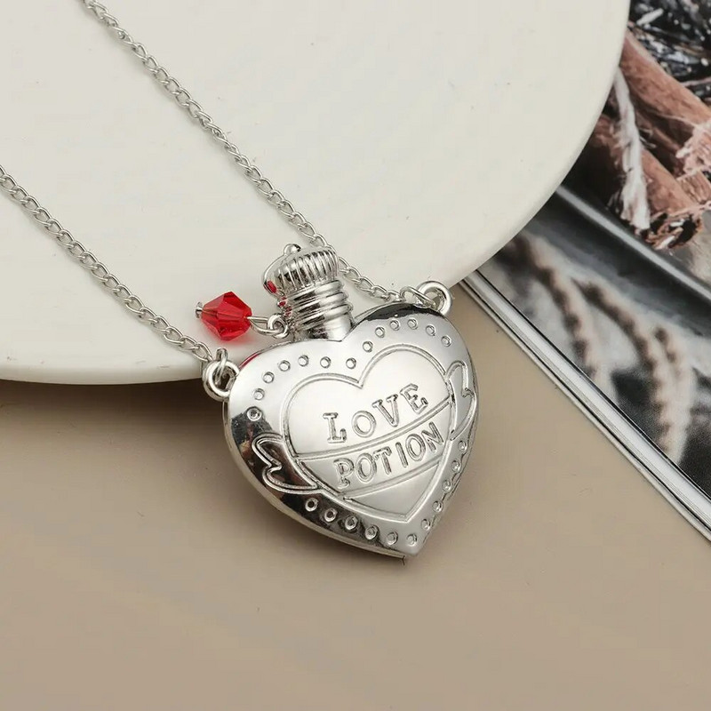 Love Potion trīsdimensiju hiphopa stils sievietēm garās ķēdes modes rotaslietas džempera kulonu kaklarota