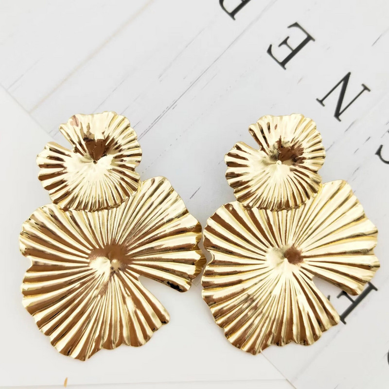 Нова тенденция Преувеличени цветя Листа на лотос Метална висулка Обеци за жени Минимализъм Геометрия Brincos Сватбени бижута Подарък за момиче