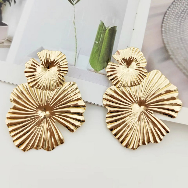 Нова тенденция Преувеличени цветя Листа на лотос Метална висулка Обеци за жени Минимализъм Геометрия Brincos Сватбени бижута Подарък за момиче
