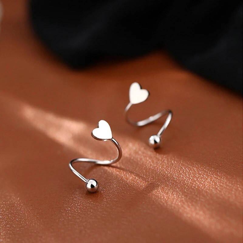 2 τμχ Piercing Heart Star Ear Cartilage Helix Piercing από ανοξείδωτο ατσάλι στριφτό δαχτυλίδι χειλιών καρφωτά σκουλαρίκια Δώρα κοσμήματα