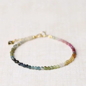 Jauna, smalka, sīka, daudzkrāsaina turmalīna kristāla pērlīšu rokassprādze sievietēm, smalka, maza, saliekama rokassprādze