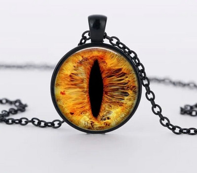 Red Cat Eye Kaklarota Charms Dragon Eyes Foto stikls Cabochon Pendnat Handmade Black Chain Kaklarotas Sieviešu Vīriešu Rotaslietas