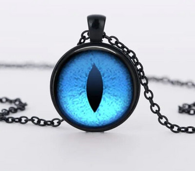 Red Cat Eye Kaklarota Charms Dragon Eyes Foto stikls Cabochon Pendnat Handmade Black Chain Kaklarotas Sieviešu Vīriešu Rotaslietas