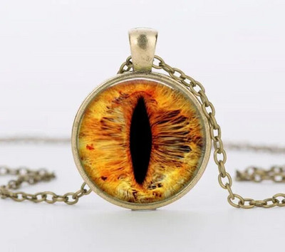 Red Cat Eye Kaklarota Charms Dragon Eyes Foto stikls Cabochon Pendnat Handmade Black Chain Kaklarotas Sieviešu Vīriešu Rotaslietas