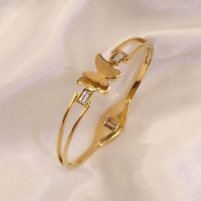 Titán acél új divatos cirkon matt pillangó karkötő, tavasznyitó sokoldalú női kézműves