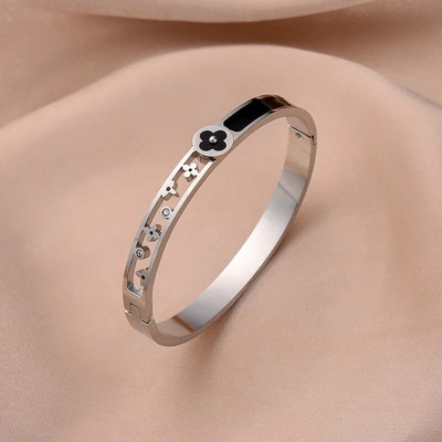 Modes ģeometrijas titāna tērauda atvērta rokassprādze sievietēm