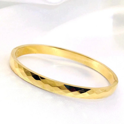 Jauna modes vienkārša titāna tērauda rokassprādze, klasiskas sieviešu nerūsējošā tērauda rokassprādzes