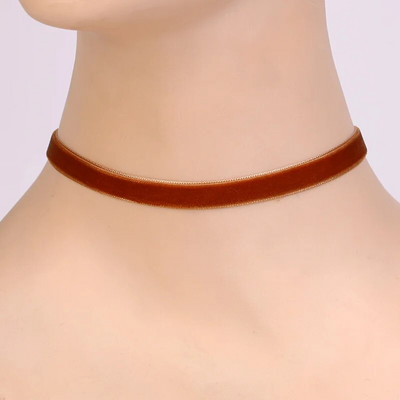 Vintage κοντό κολιέ Μαύρο κολιέ τσόκερ γιακά γυναικεία βελούδινη ζώνη Πολύχρωμη αλυσίδα τσόκερ με κλείδα