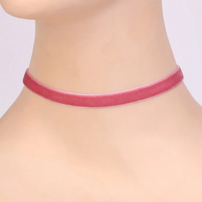 Vintage κοντό κολιέ Μαύρο κολιέ τσόκερ γιακά γυναικεία βελούδινη ζώνη Πολύχρωμη αλυσίδα τσόκερ με κλείδα