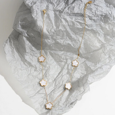 CARLIDANA Πολύχρωμο κολιέ με λουλούδια πέντε φύλλων κολιέ τσόκερ πολυτελές χρυσό μη αμαυρωμένο κολιέ από ανοξείδωτο ατσάλι για γυναίκες