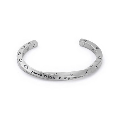 Jaunas vintage Nordic Viking Twist aproču rokassprādzes vīriešiem Modes nerūsējošā tērauda vikingu burtu rokassprādzes ballītes rotaslietas dāvanu vairumtirdzniecība