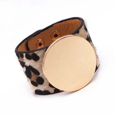 Modes Leoparda ādas rokassprādze sievietēm Vienkārša All-Match V Word Wide Charm Cuff Wrap Rokassprādze sieviešu aproces rotaslietas