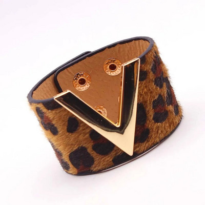 Modes Leoparda ādas rokassprādze sievietēm Vienkārša All-Match V Word Wide Charm Cuff Wrap Rokassprādze sieviešu aproces rotaslietas