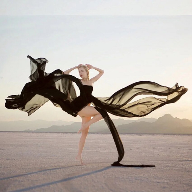 Šifona mežģīņu kleitas grūtniecēm fotosesijai Seksīga priekšpuse grūtniecēm Iedomātā grūtniecības kleita fotografēšanai ar aksesuāriem Maxi kleita