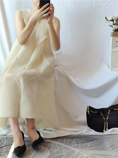 Ránc mutatja vékony rugalmas külföldi stílusú ruha takaró húst design érzés terhes nők hordhatnak redős virágbimbó szoknyát