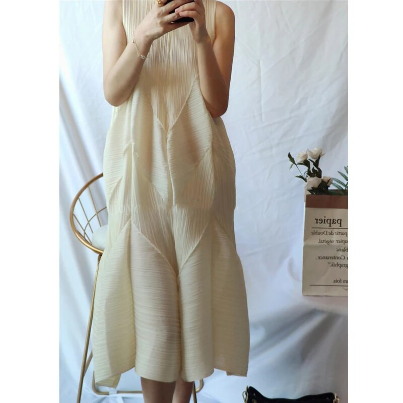 Ránc mutatja vékony rugalmas külföldi stílusú ruha takaró húst design érzés terhes nők hordhatnak redős virágbimbó szoknyát