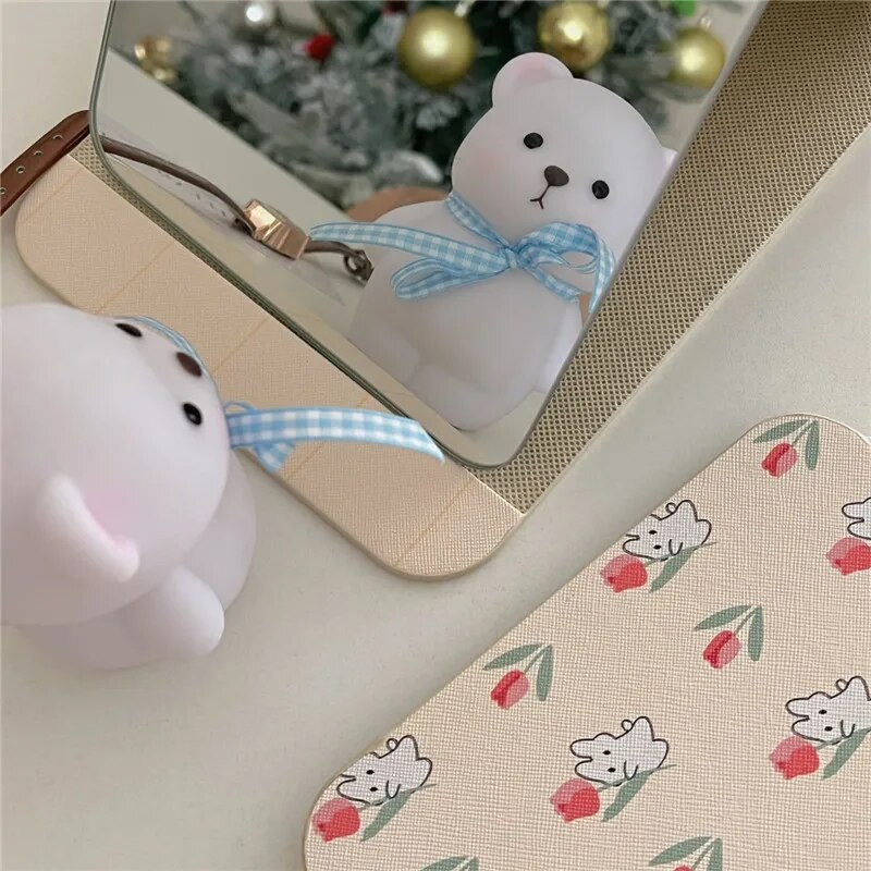 Modes sieviešu spoguļi INS meiteņu multfilma salokāms mazs spogulis grima spogulis studentu kopmītņu galddatora pārnēsājams pārģērbšanās spogulis